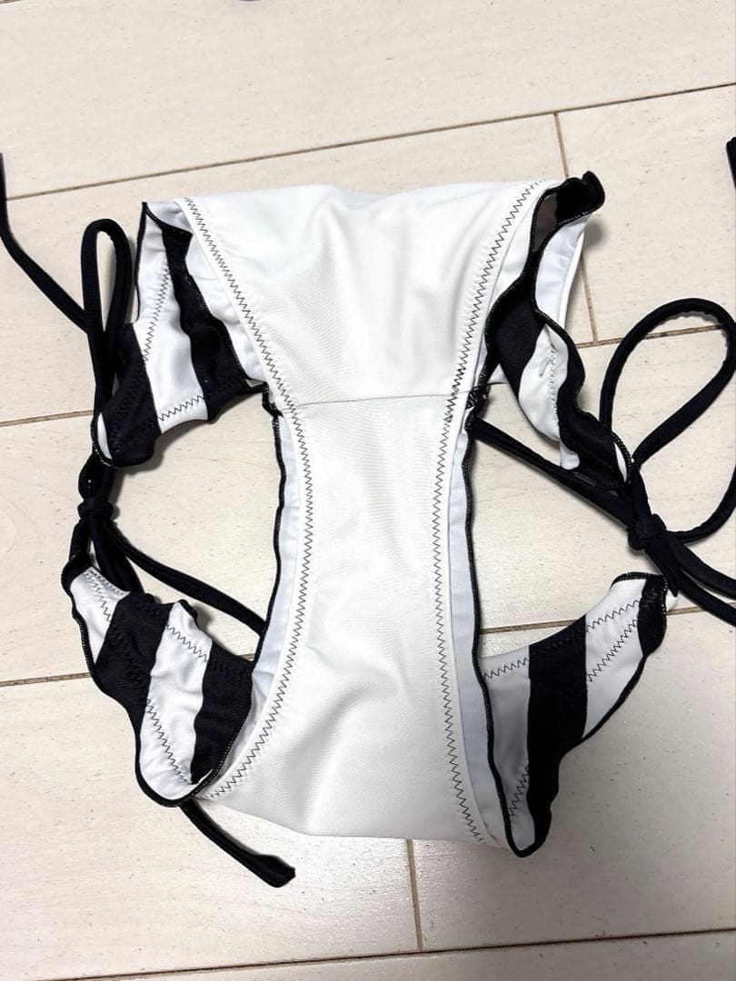 ALENCY アレンシー ストライプビキニ ブラック 水着