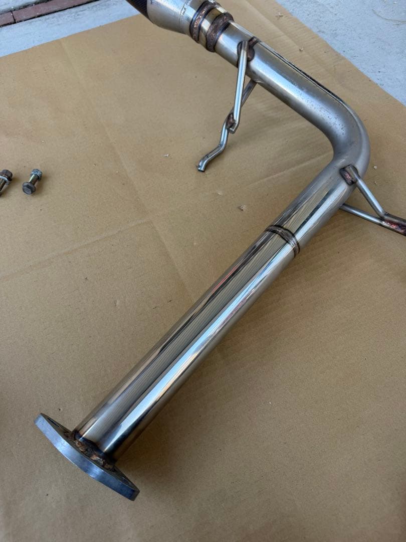 スイフトスポーツ　zc32s マフラー　ワンオフ