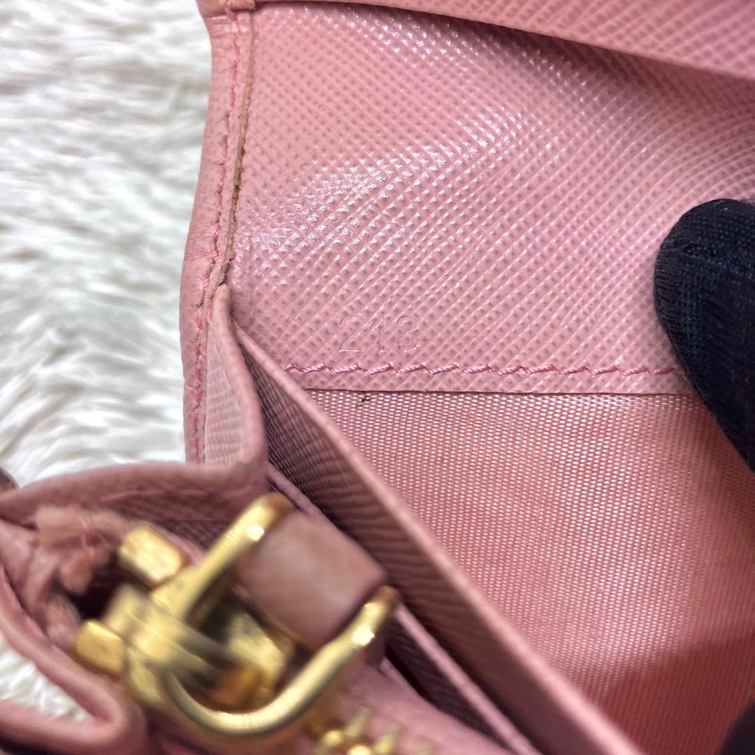 美品✨PRADA サフィアーノ　長財布　フラップ 1MH132