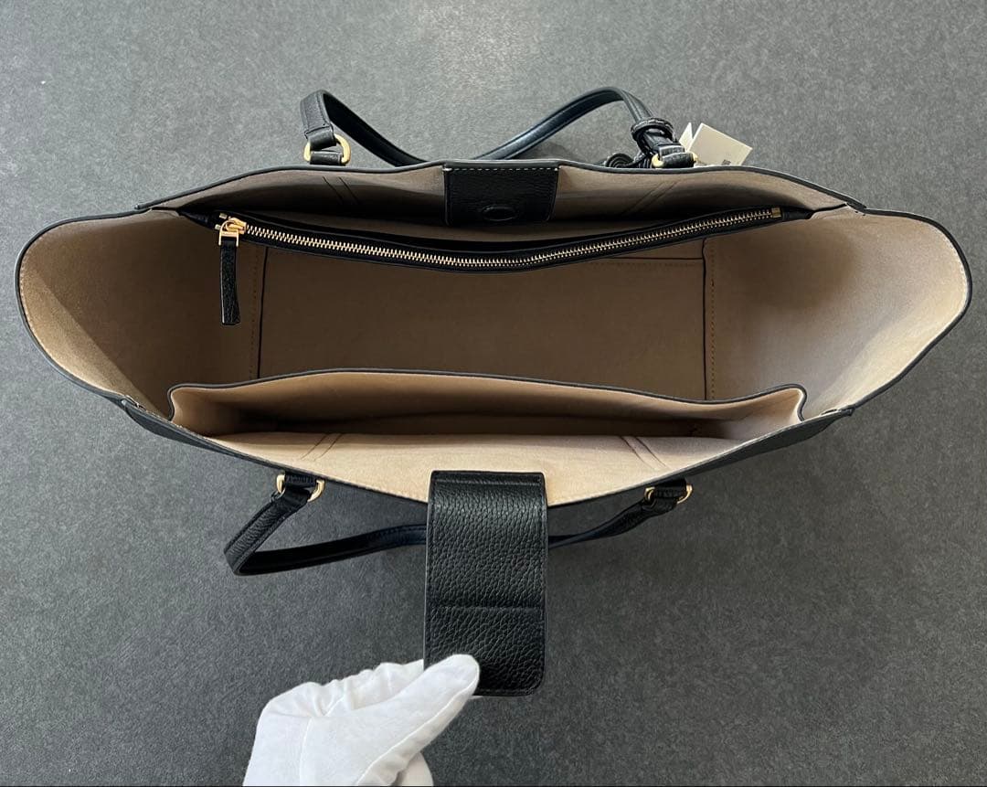 未使用　タグ付き　TORY BURCH トリーバーチ　トートバッグ　THEA