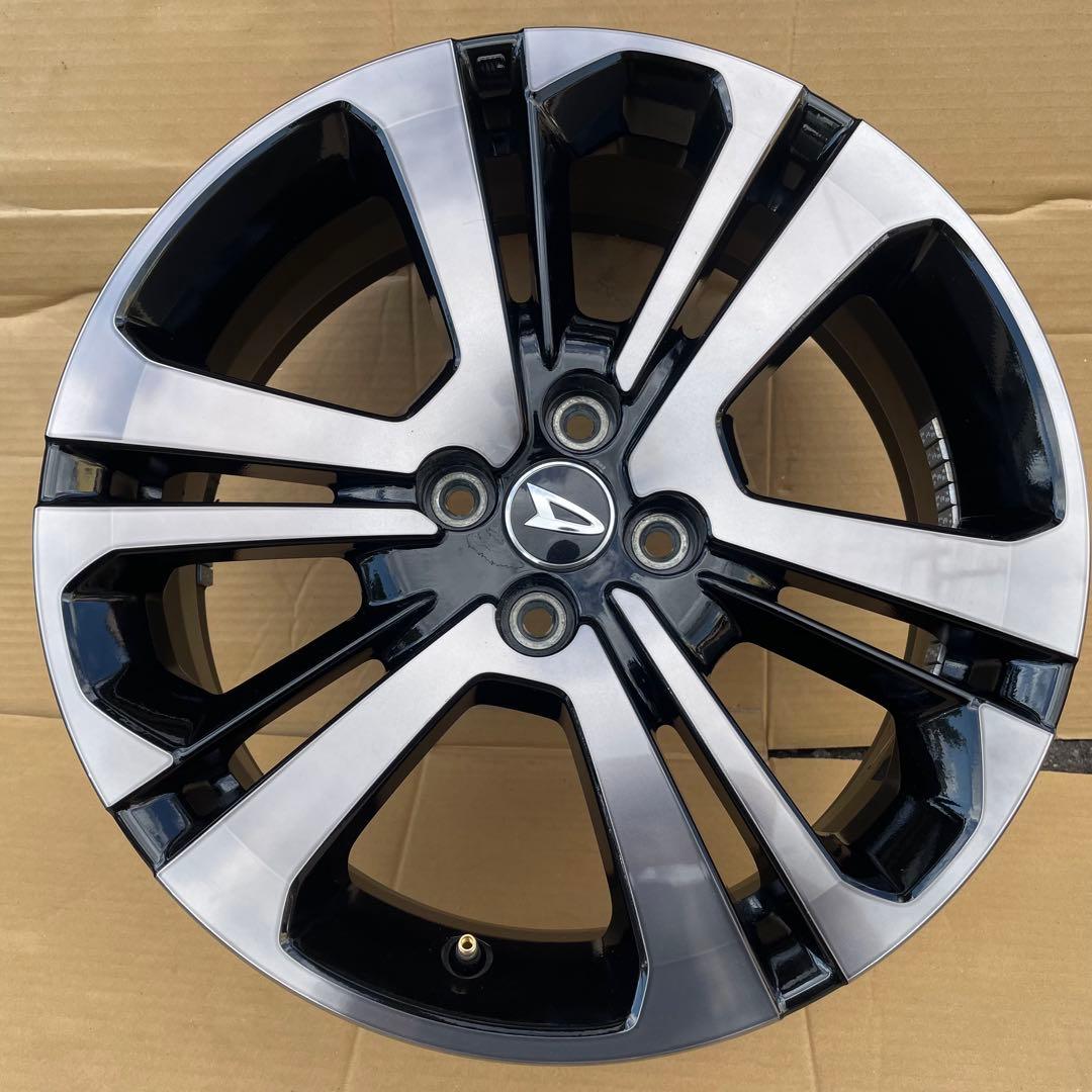 【最終値下】ダイハツ ロッキー純正ホイール 17インチ 6J+40 ※送料無料※