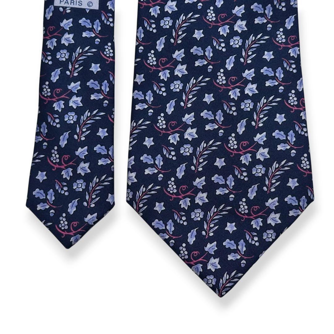 美品✨HERMES ネクタイ　エルメス　ブルー　花柄　ボタニカル　【E】