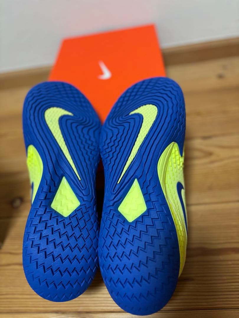新品未使用　28㎝ ナイキ ズーム ヴェイパー ケージ 4 RAFA ナダル