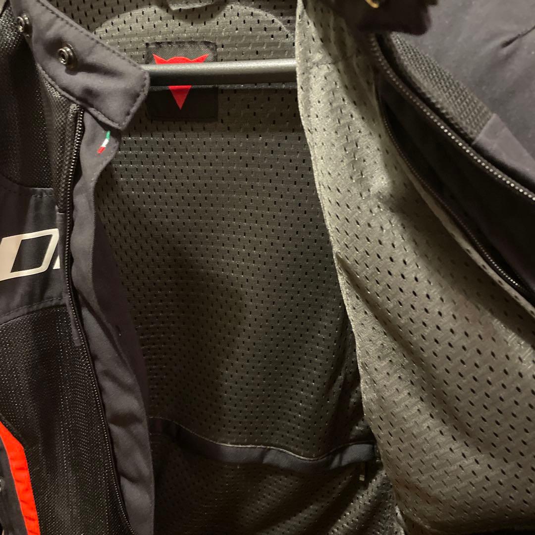 値上げ予定あり！DAINESE ジャケット サイズ46 ブラック/レッド
