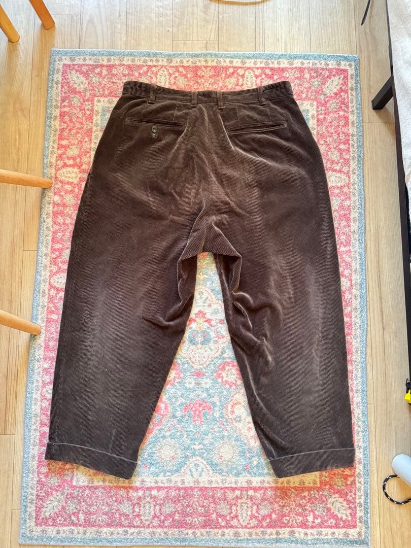 BEAMS PLUS 2プリーツ コーデュロイパンツ　ブラウン Lサイズ日本製