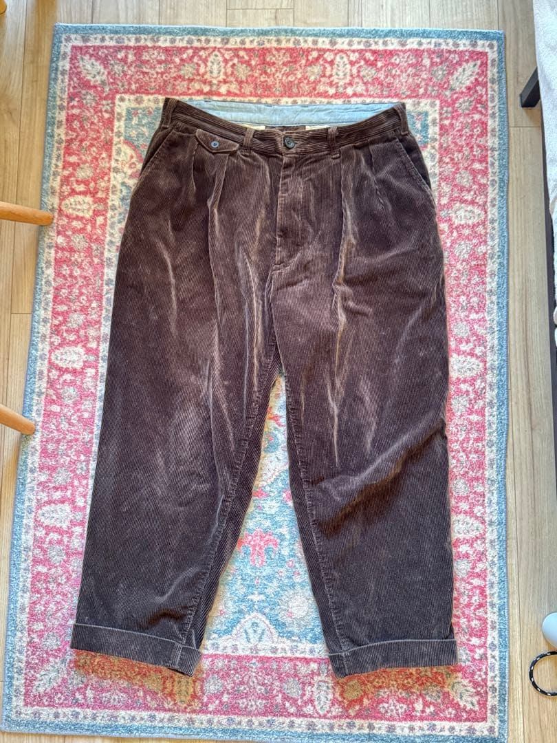 BEAMS PLUS 2プリーツ コーデュロイパンツ　ブラウン Lサイズ日本製