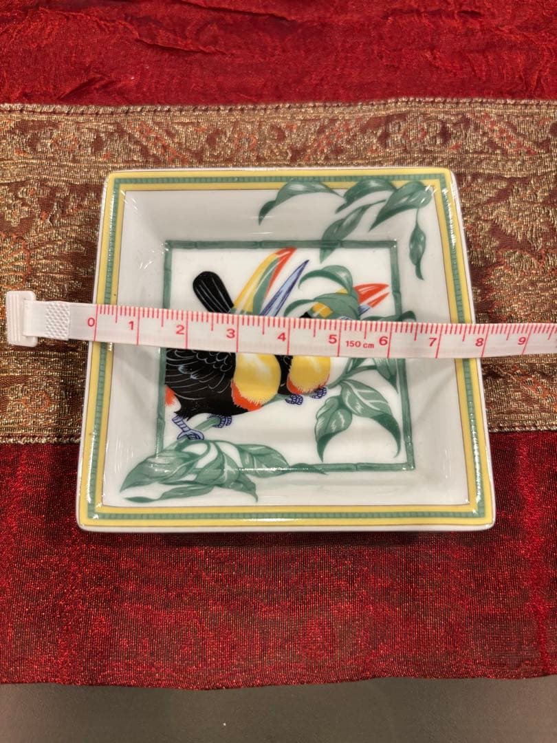 新品　HERMES エルメス　トゥカン　スクエアプレート