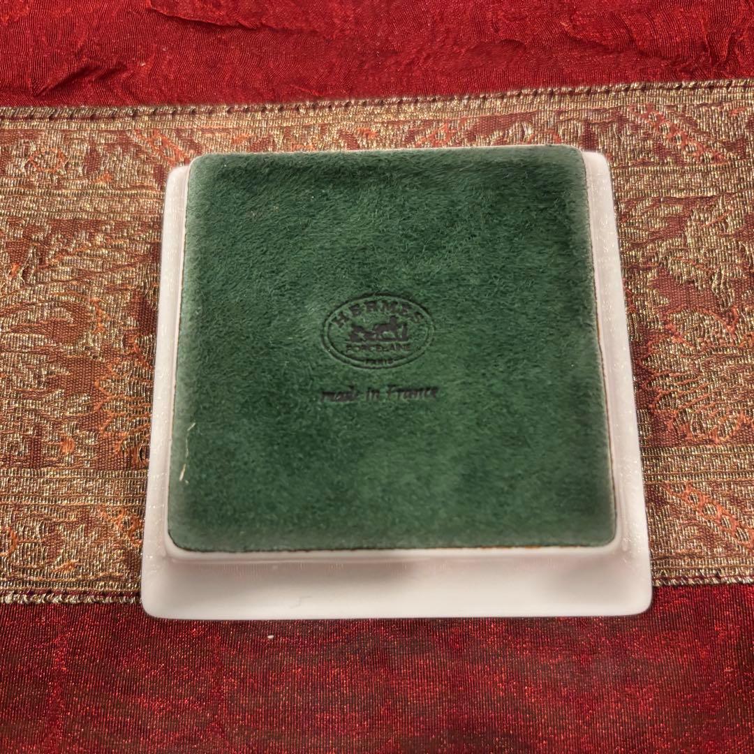 新品　HERMES エルメス　トゥカン　スクエアプレート