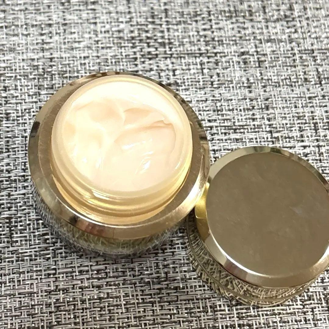 クレドポーポーテ　クレームイユー レジェネランＳ【目元クリーム】