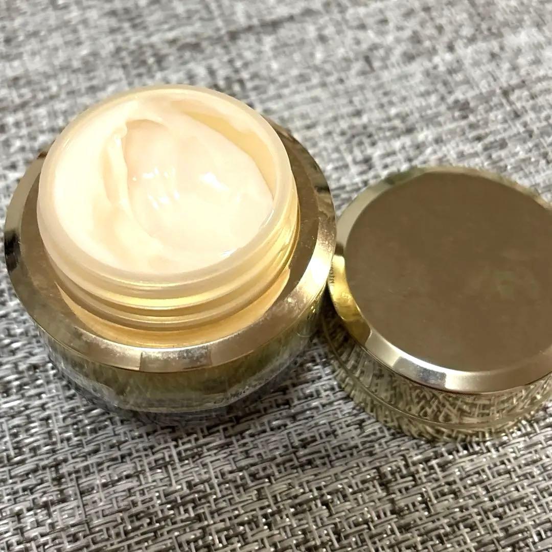 クレドポーポーテ　クレームイユー レジェネランＳ【目元クリーム】