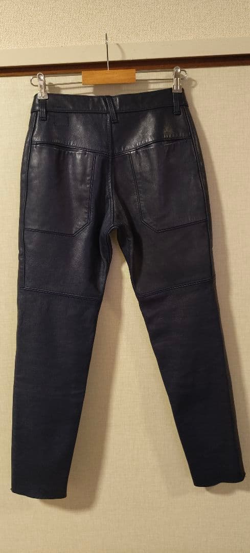 次*長様 値下げ! BRUNABOINNE レザー パンツ ネイビー