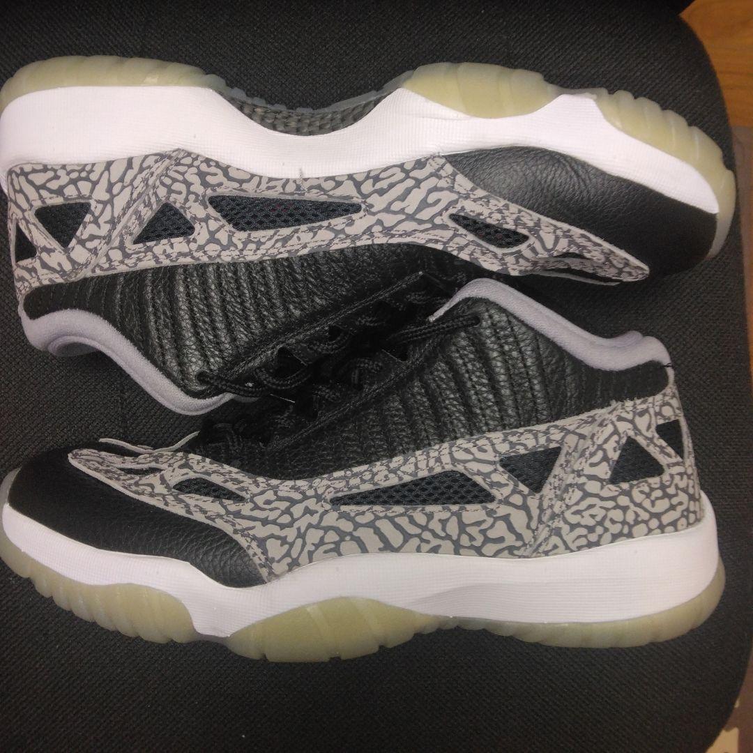 最終価格 美品 AIR JORDAN 11 RETRO LOW IE 26.5