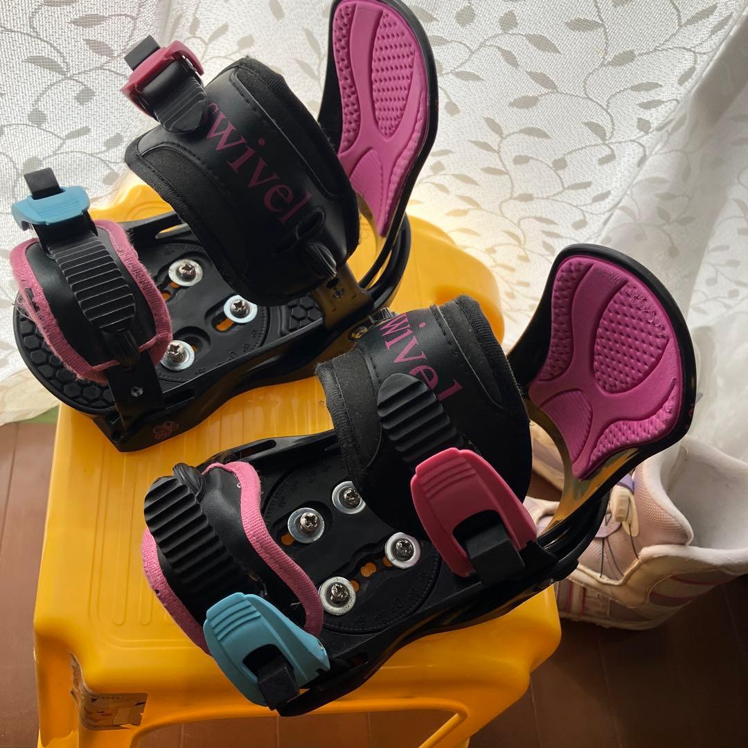 キッズSwivelスノーボードビンディングXS とK2ブーツ19.5cm