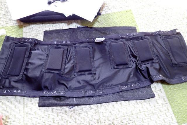 美品！　SIXPAD　シックスパッド　パワースーツコアベルト　サイズM