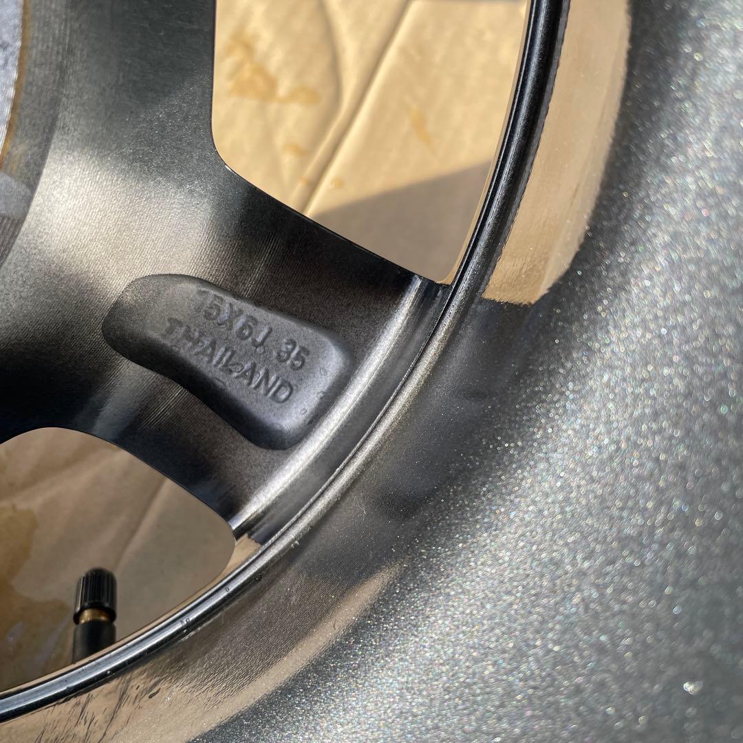 ハイエース　純正アルミホイール4本　新車外し