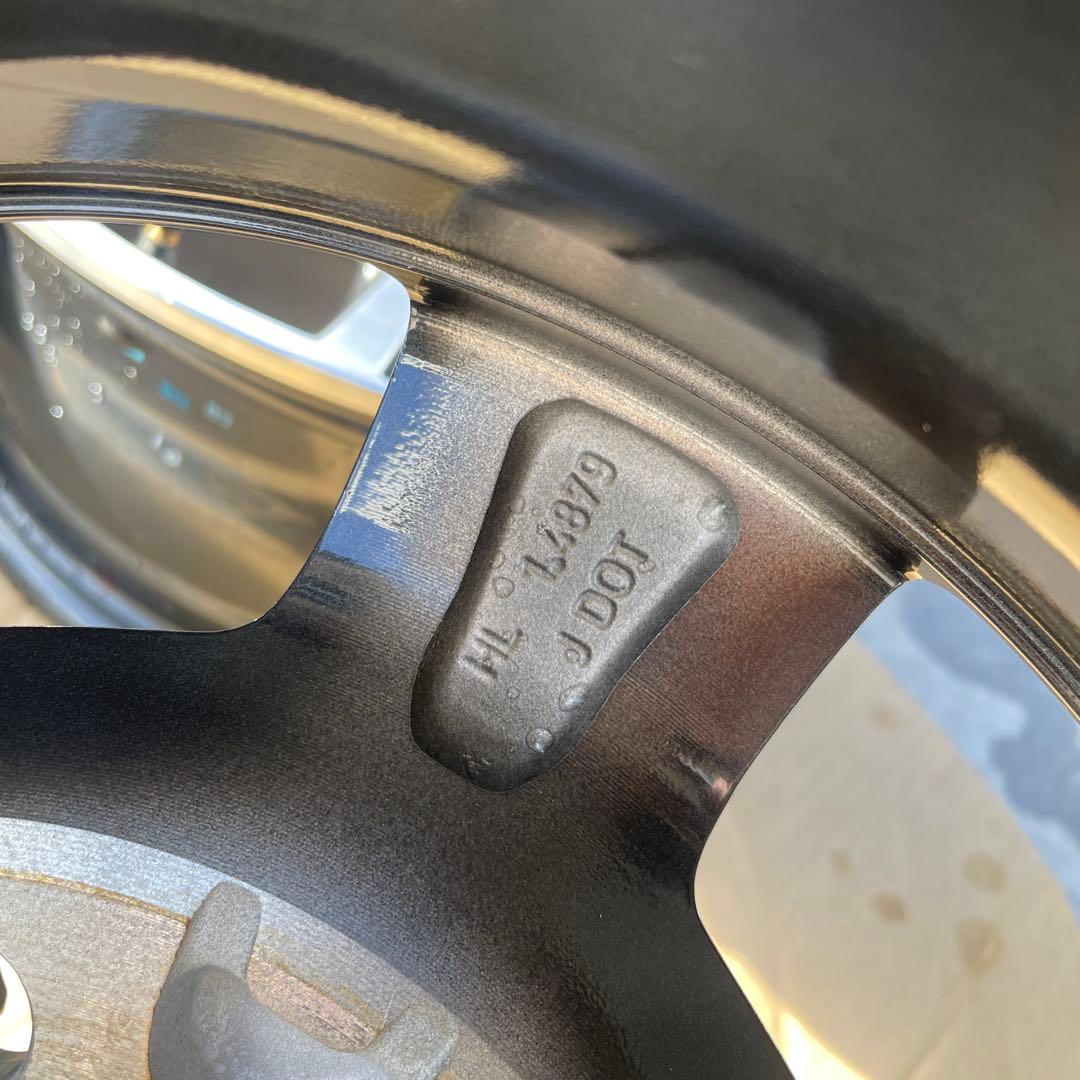 ハイエース　純正アルミホイール4本　新車外し