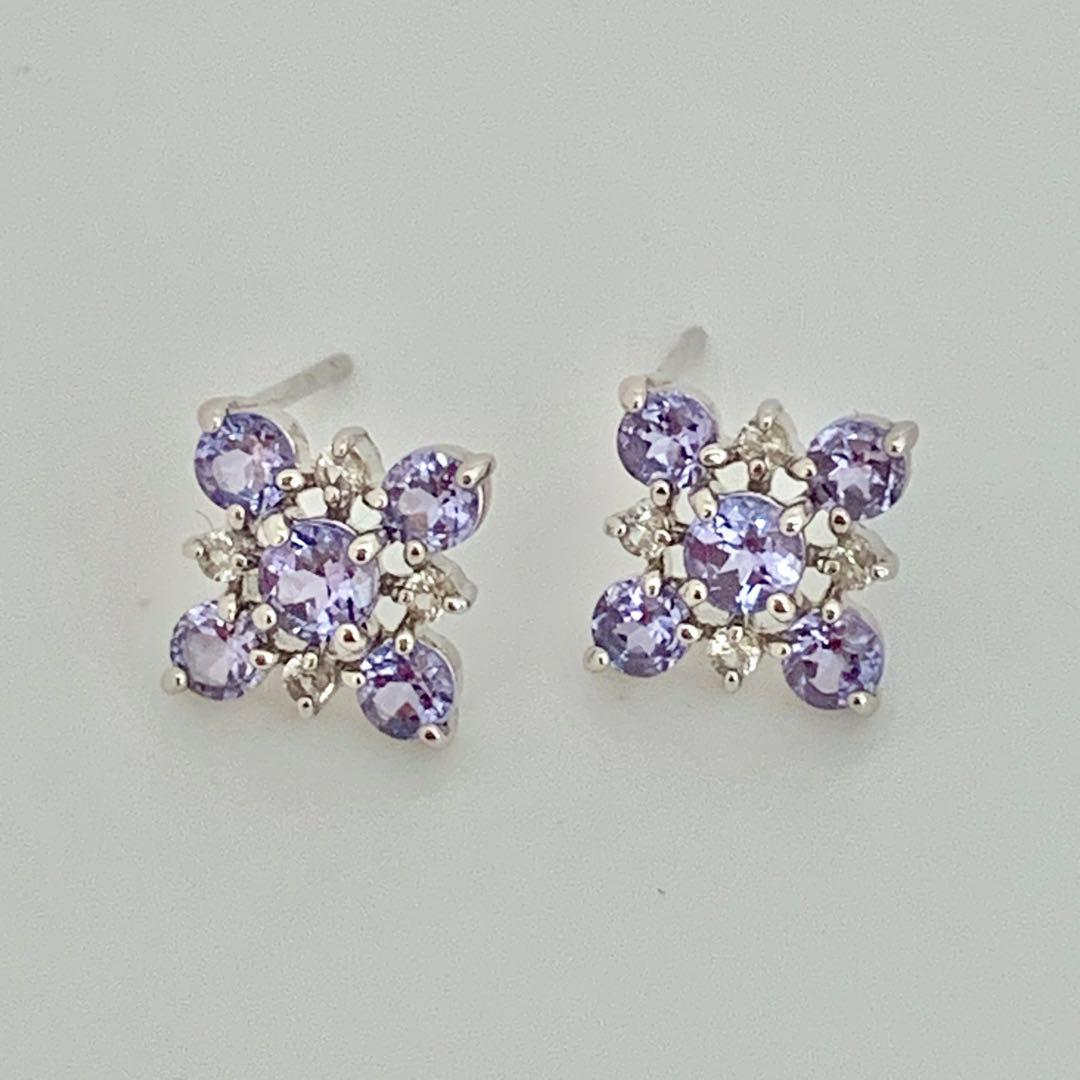 試着のみ ツツミ K10WG タンザナイト ピアス 箱、保証書付き