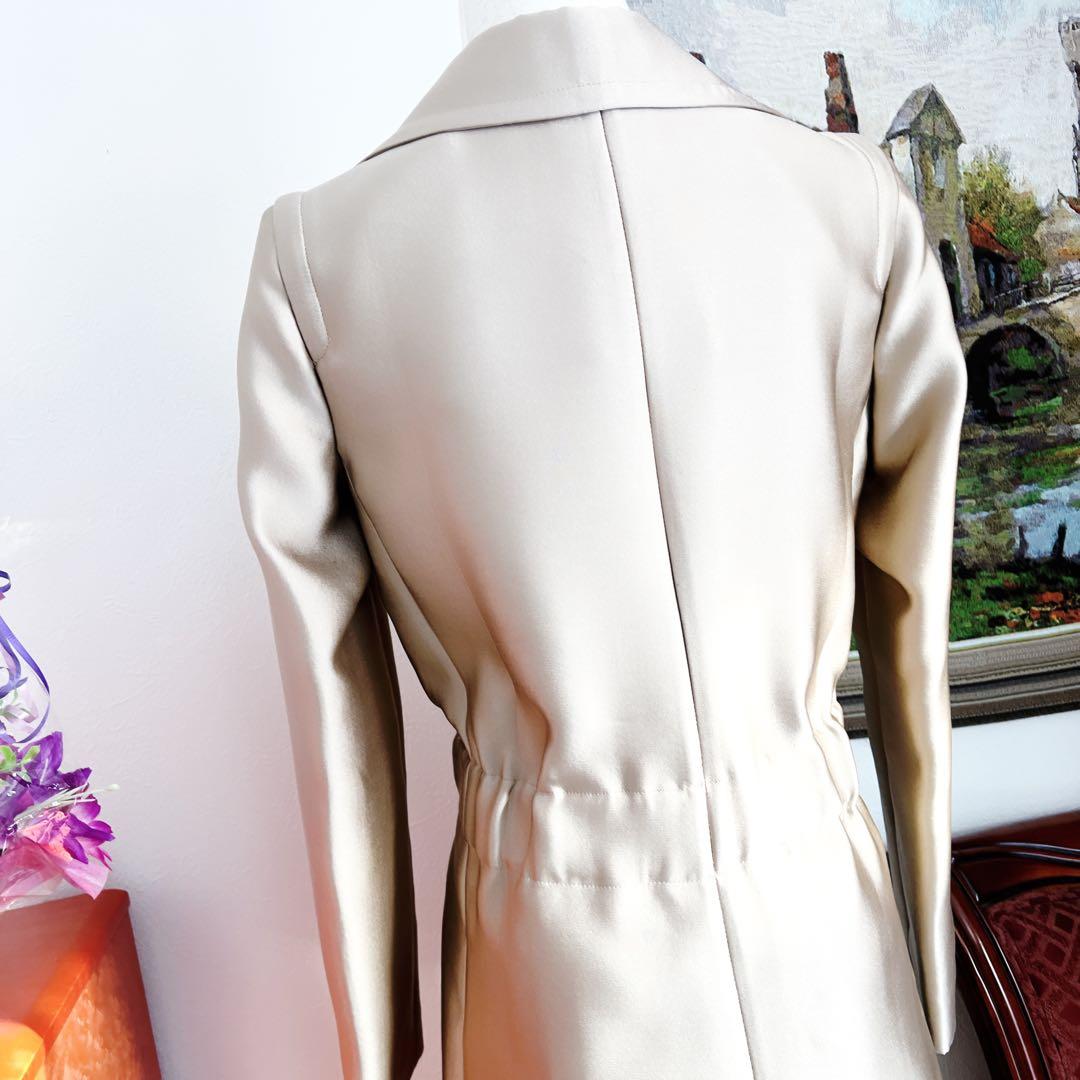 美品　GIORGIOARMANIアルマーニ　シルク　トレンチコート 上品な光沢感