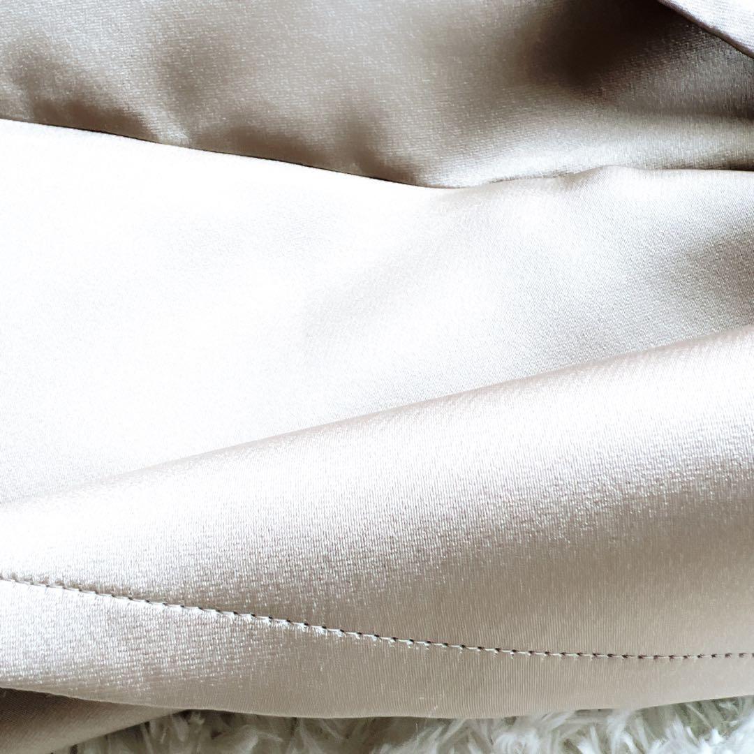 美品　GIORGIOARMANIアルマーニ　シルク　トレンチコート 上品な光沢感