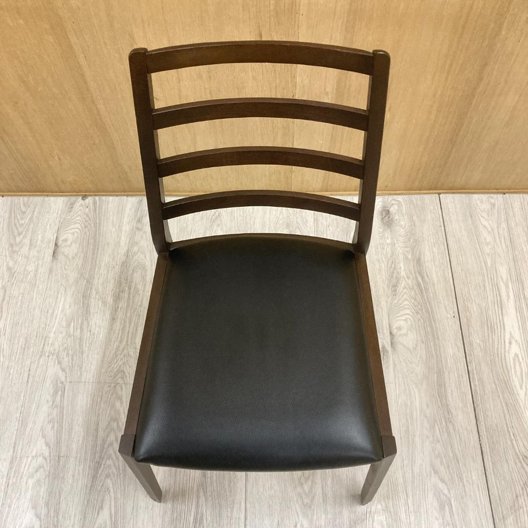 大塚家具　IDC　ダイニングチェア　シネマ　天然木 A