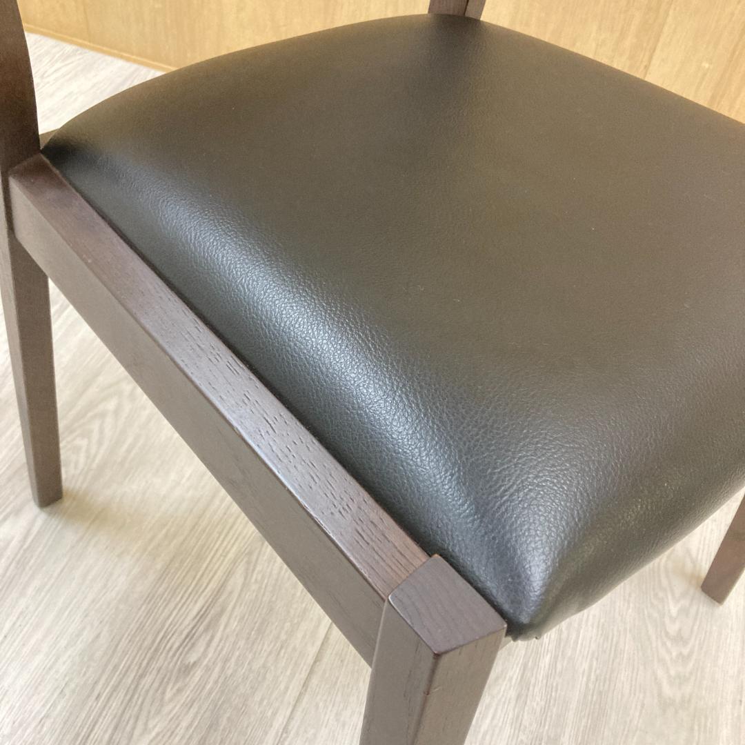 大塚家具　IDC　ダイニングチェア　シネマ　天然木 A