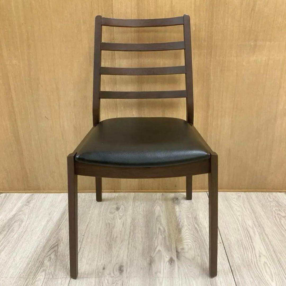 大塚家具　IDC　ダイニングチェア　シネマ　天然木 A