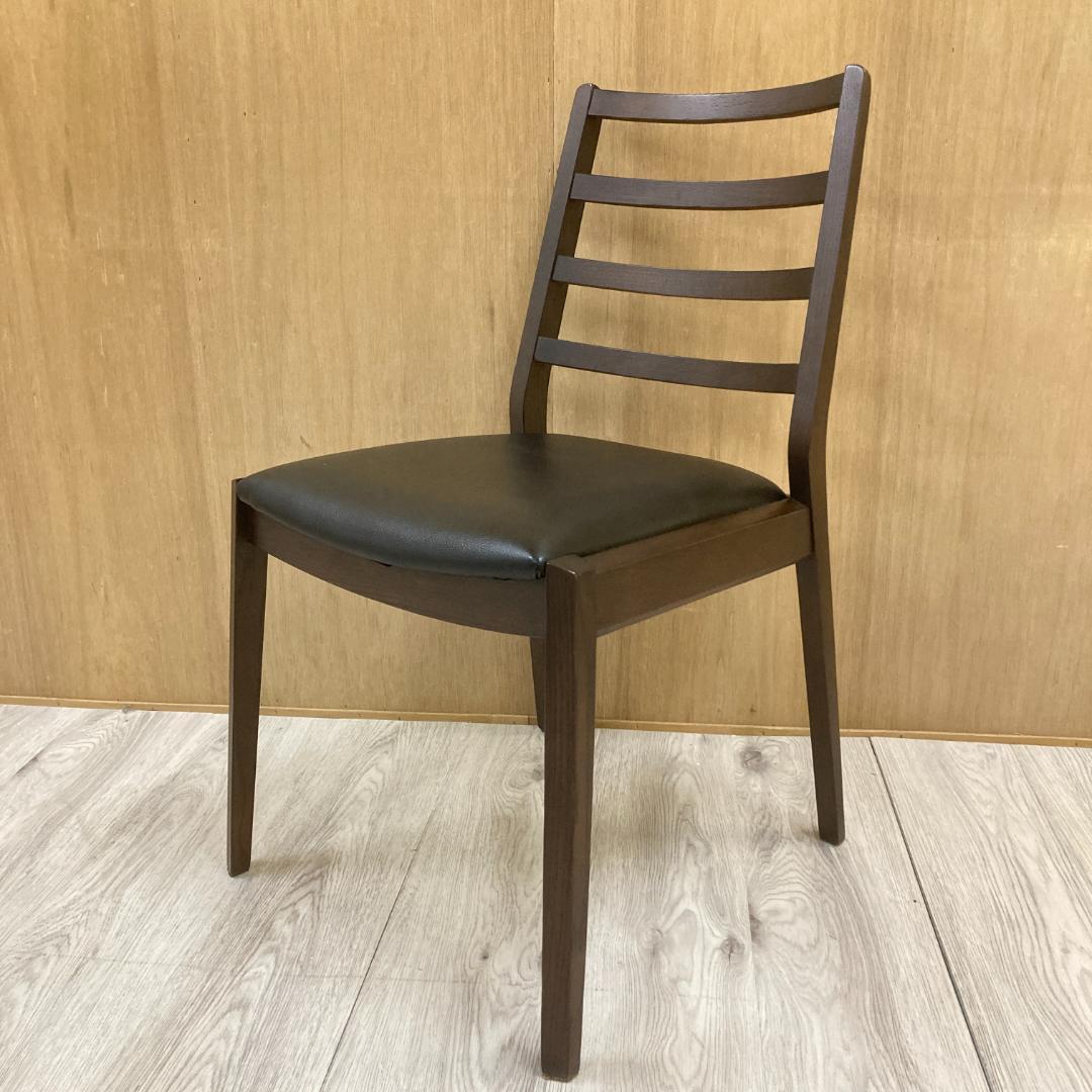 大塚家具　IDC　ダイニングチェア　シネマ　天然木 A