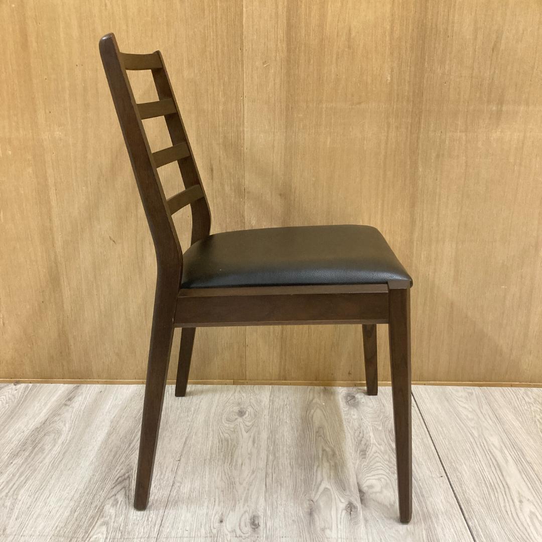 大塚家具　IDC　ダイニングチェア　シネマ　天然木 A