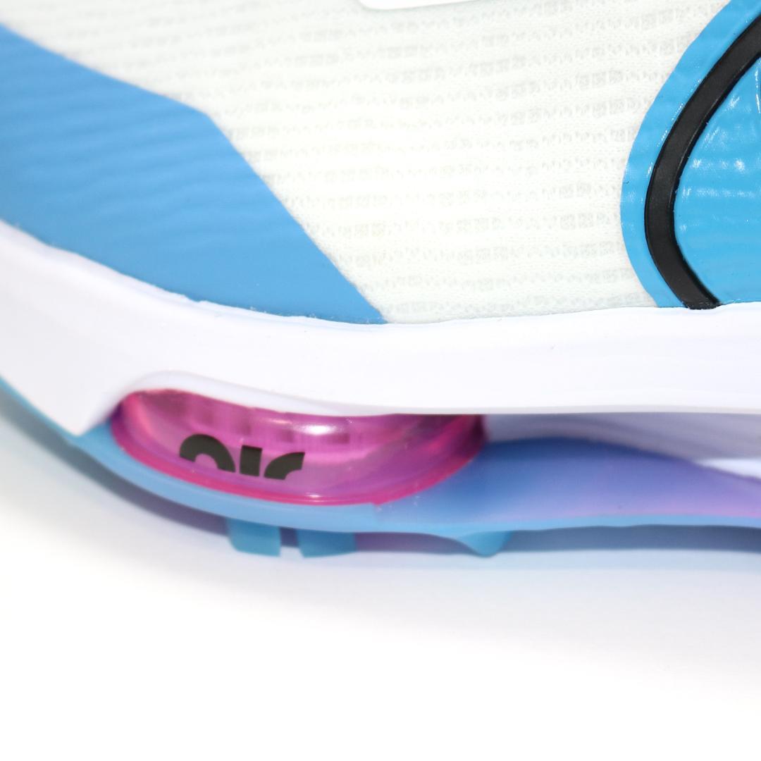 【未使用 タグ付き】ナイキ エア ズーム インフィニティ ツアー ネクスト%