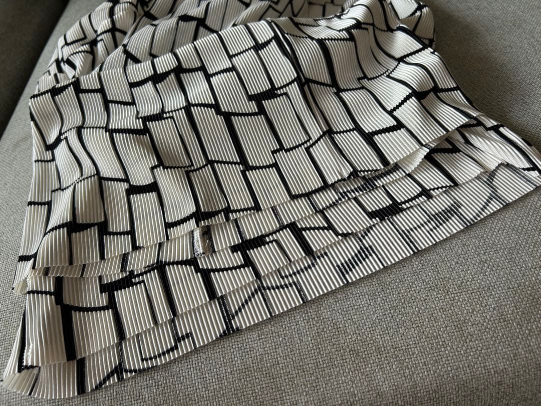 クリスタルプリーツオールインワン　36