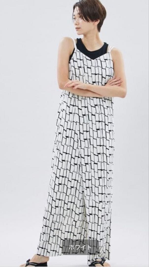 クリスタルプリーツオールインワン　36