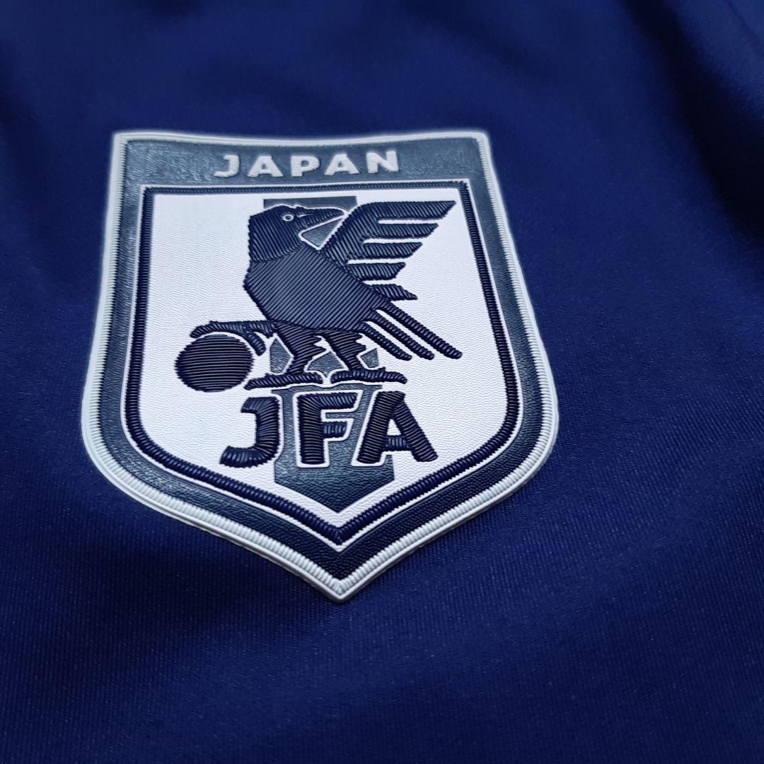 新品 アディダス なでしこジャパン プロウォームトップ＆プロパンツ Mサイズ