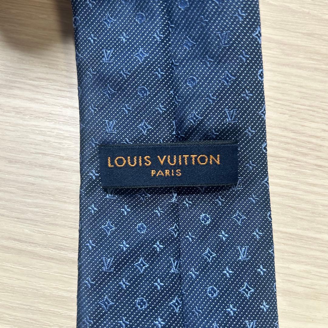 LOUIS VUITTON ネクタイ モノグラム ネイビー　美品