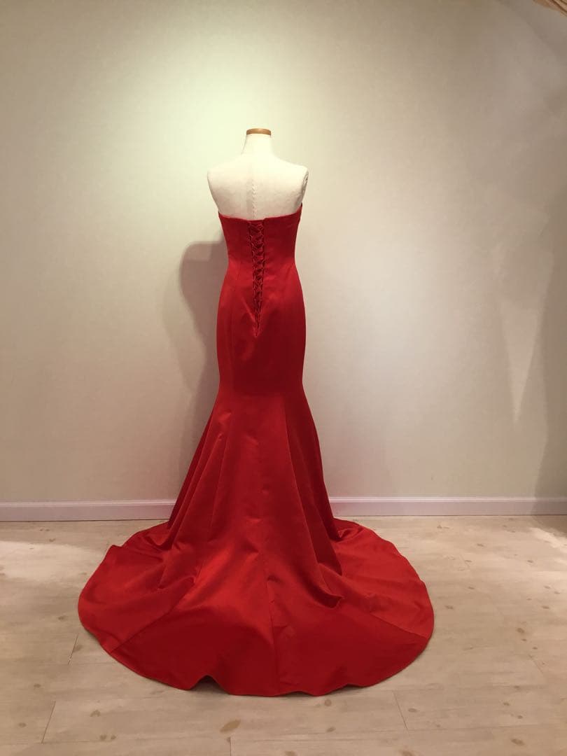m*5様 レッド マーメイドドレス パフスリーブ
