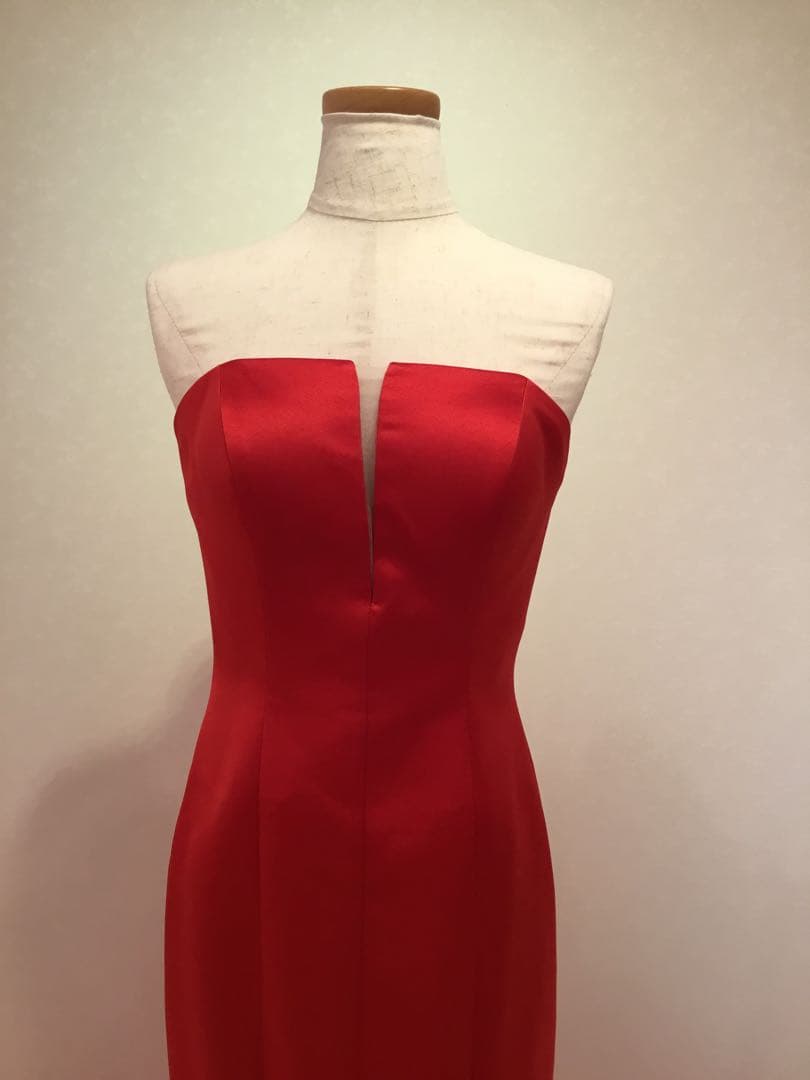 m*5様 レッド マーメイドドレス パフスリーブ