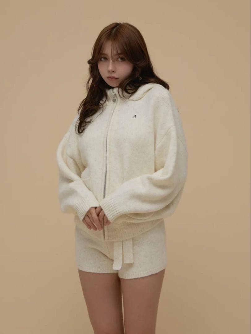 ☘️最安値☘️新品未使用☘️ Bruna hood set up andmary