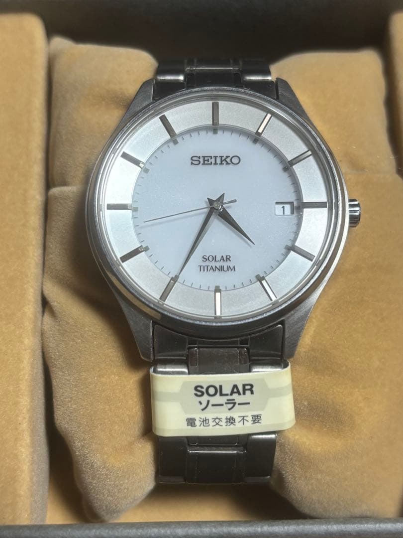 SEIKO セイコーコレクション チタンメンズ ソーラー腕時計SBPX101