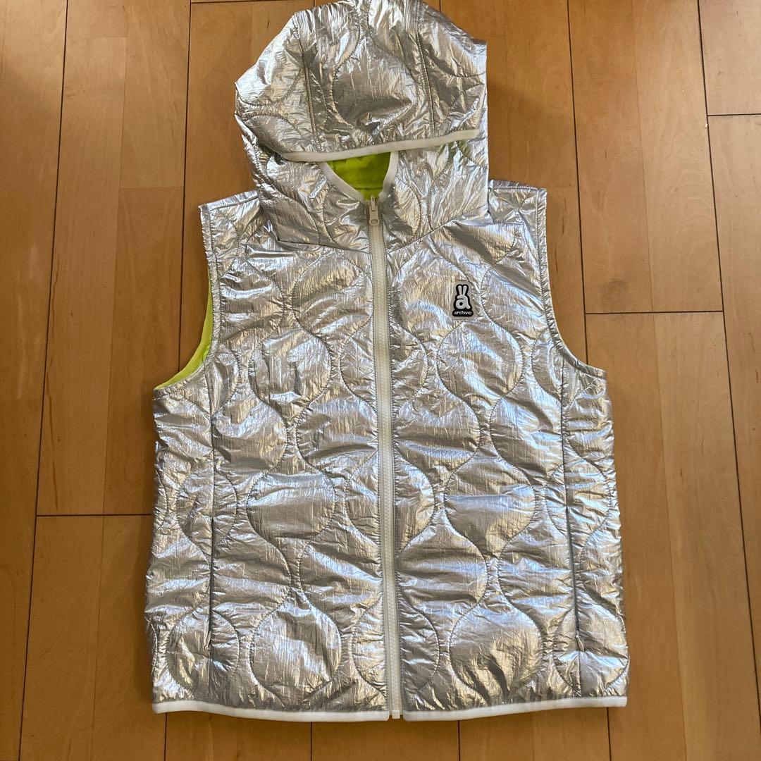 アルチビオ シルバー イエロー フード付き ベスト