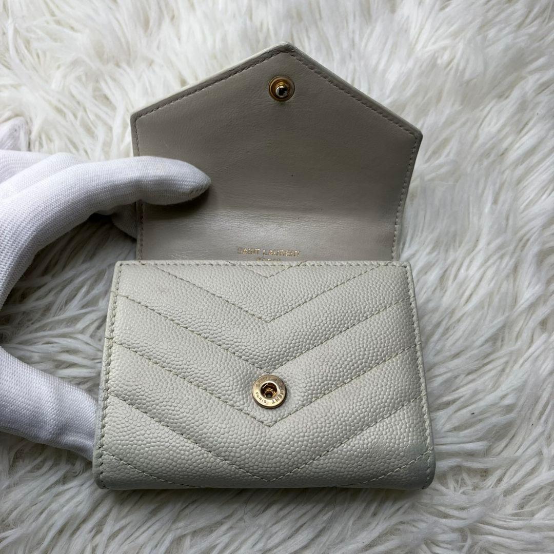 【大人気】サンローラン 財布 YSL キャビアスキン ホワイト コンパクト