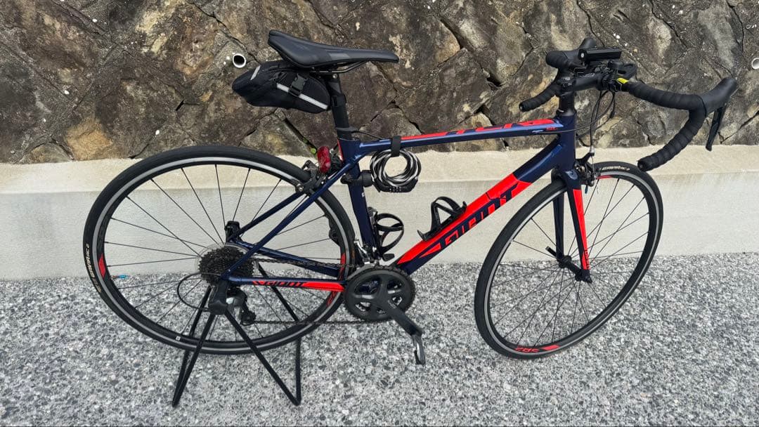 ま*り様 （送料込）GIANT TCR SL2 ロードバイク　⭐︎すぐ乗れます⭐