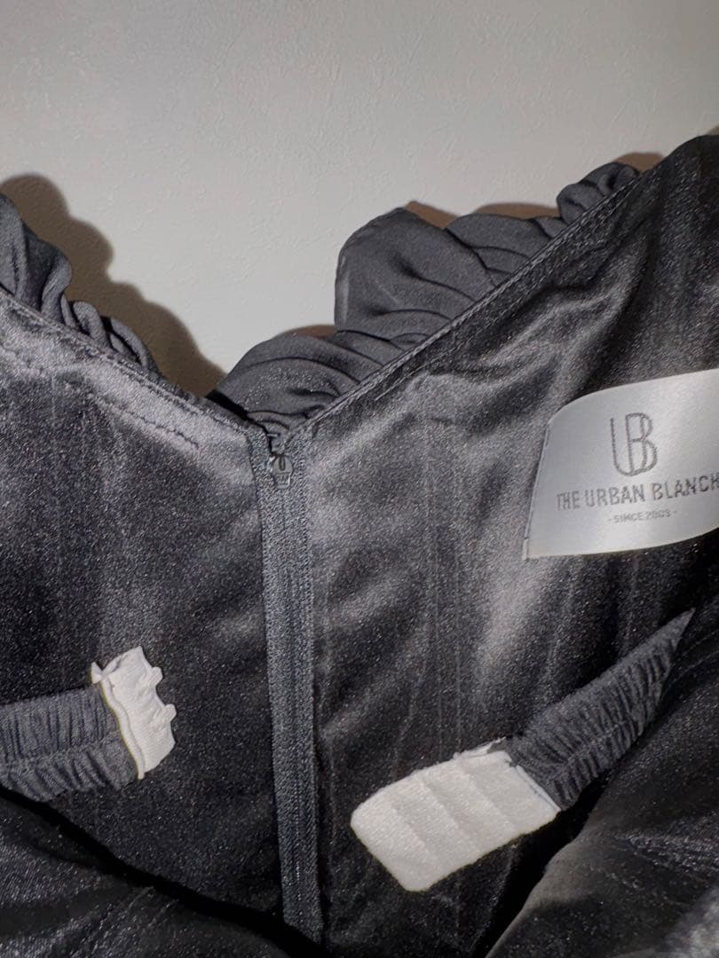 値下げ中 THE URBAN BLANCHE ビタミンドレス ブラック CD05