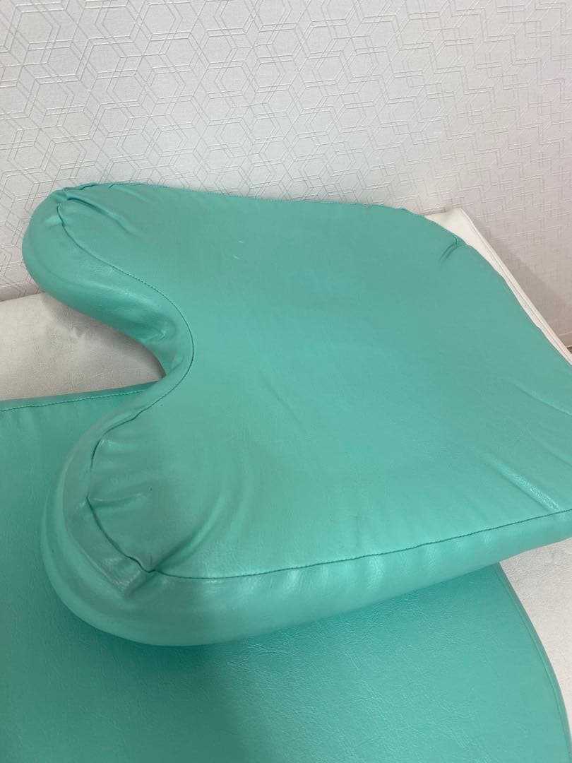 高田ベッド ジェルフェイス　フェイス枕 TB-77-63　胸マット