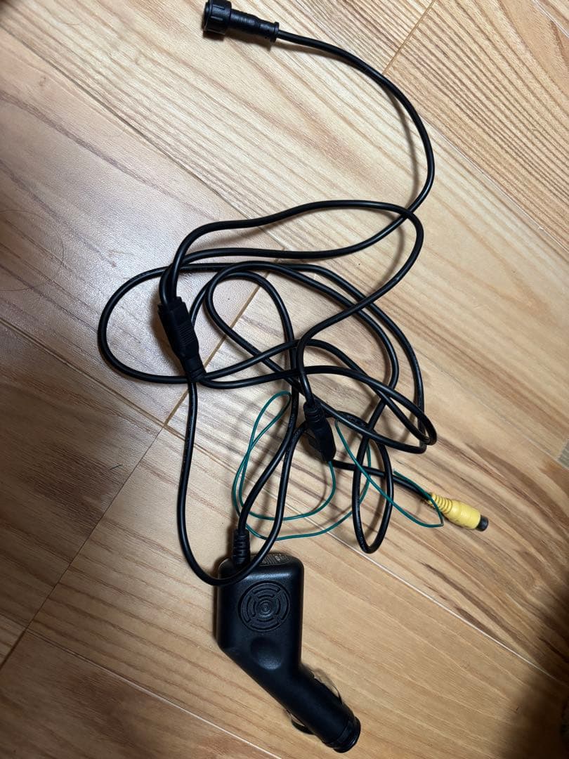 DreamMaker PN0906BT カーナビモニター 吸盤マウント付き