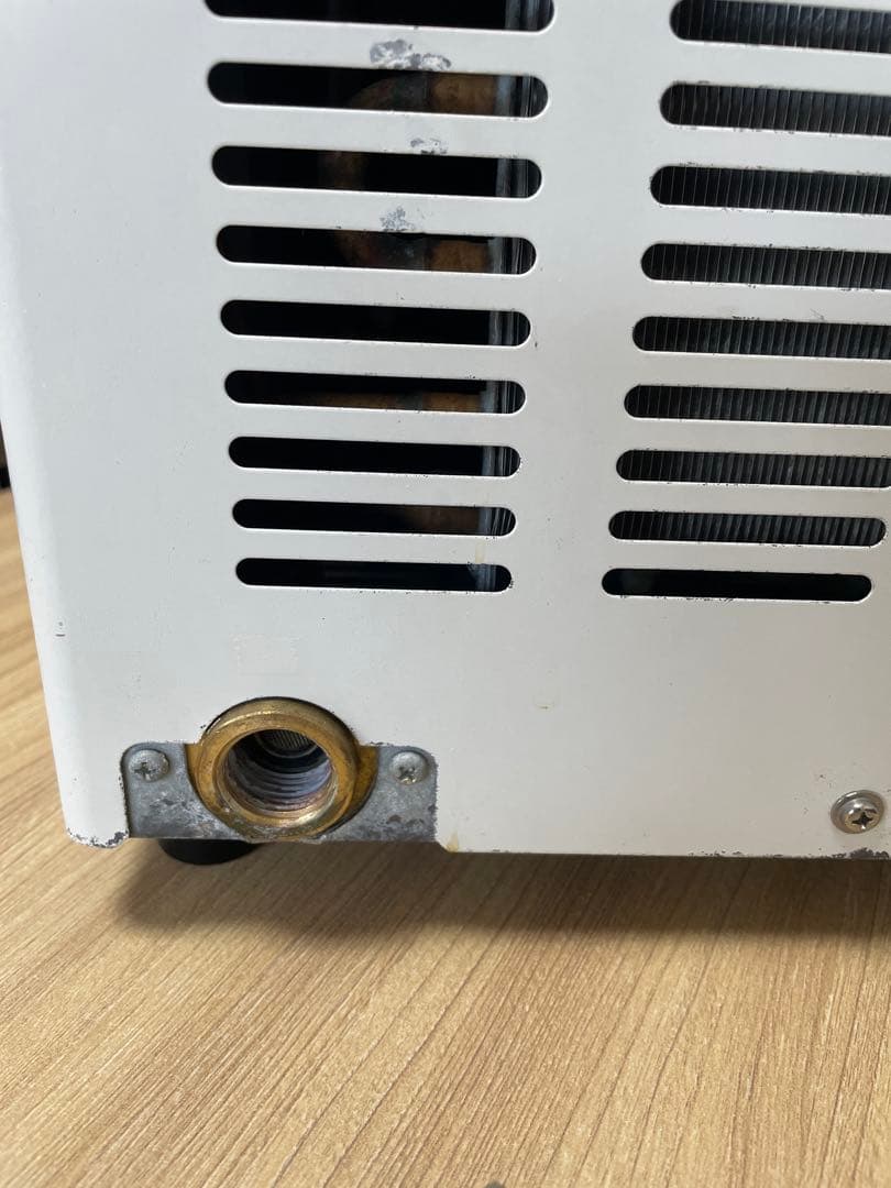 Panasonic ウォータークーラー水道直結式　SD-P105