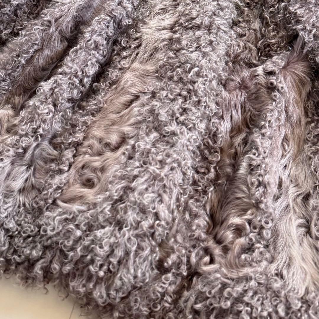 希少 カルガンラムファー パープルグレー コート リアルファー ボリューム◎