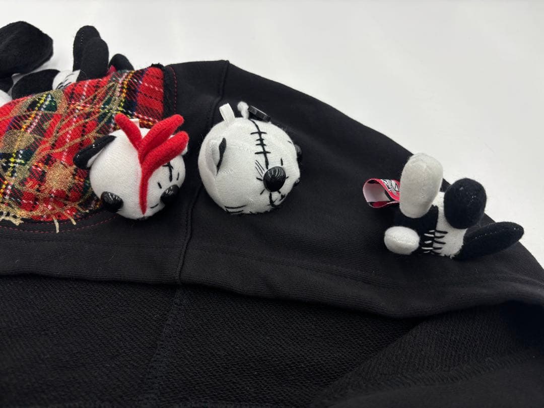 【Y56】HANGRY&ANGRY ぬいぐるみ付き　パーカー