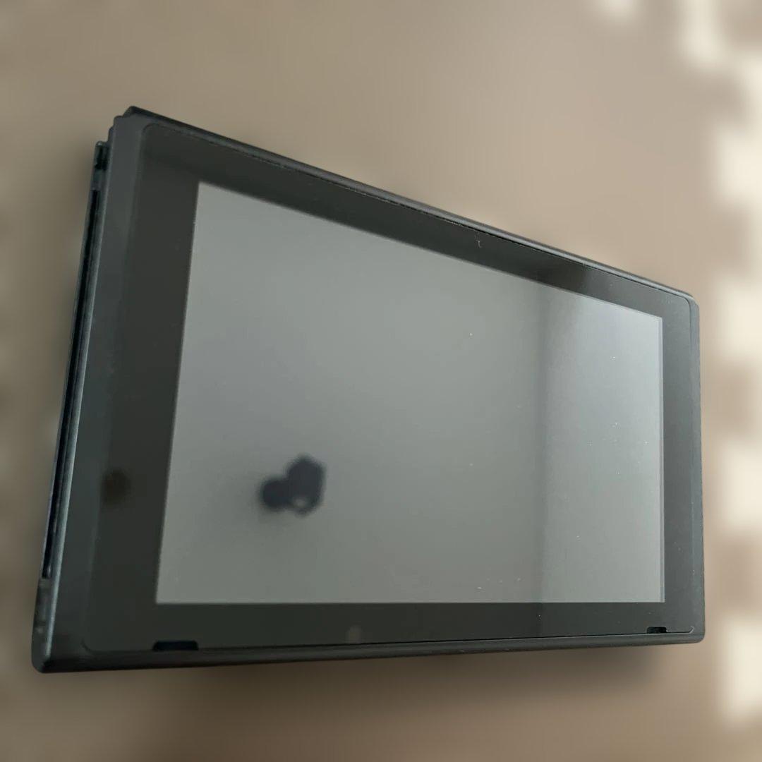 ◆Switch本体のみ(液晶部分) ◆2018年製 初期型 HAC-001