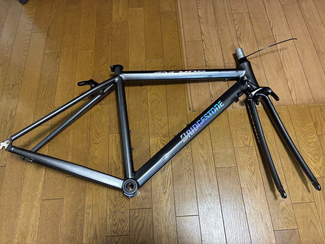 ブリヂストンアンカーRA5フレームセット（ガンメタリック）