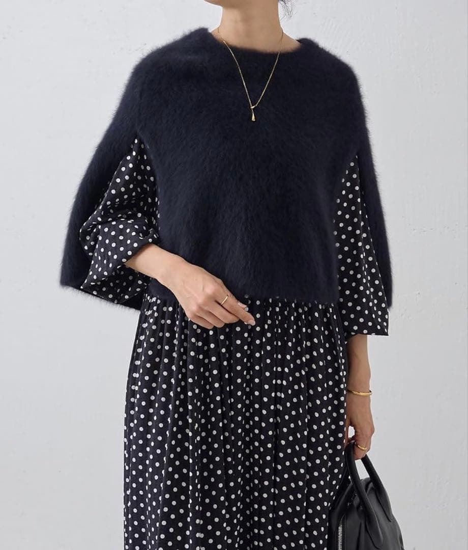 ビアズリー　ポンチョ　ネイビー