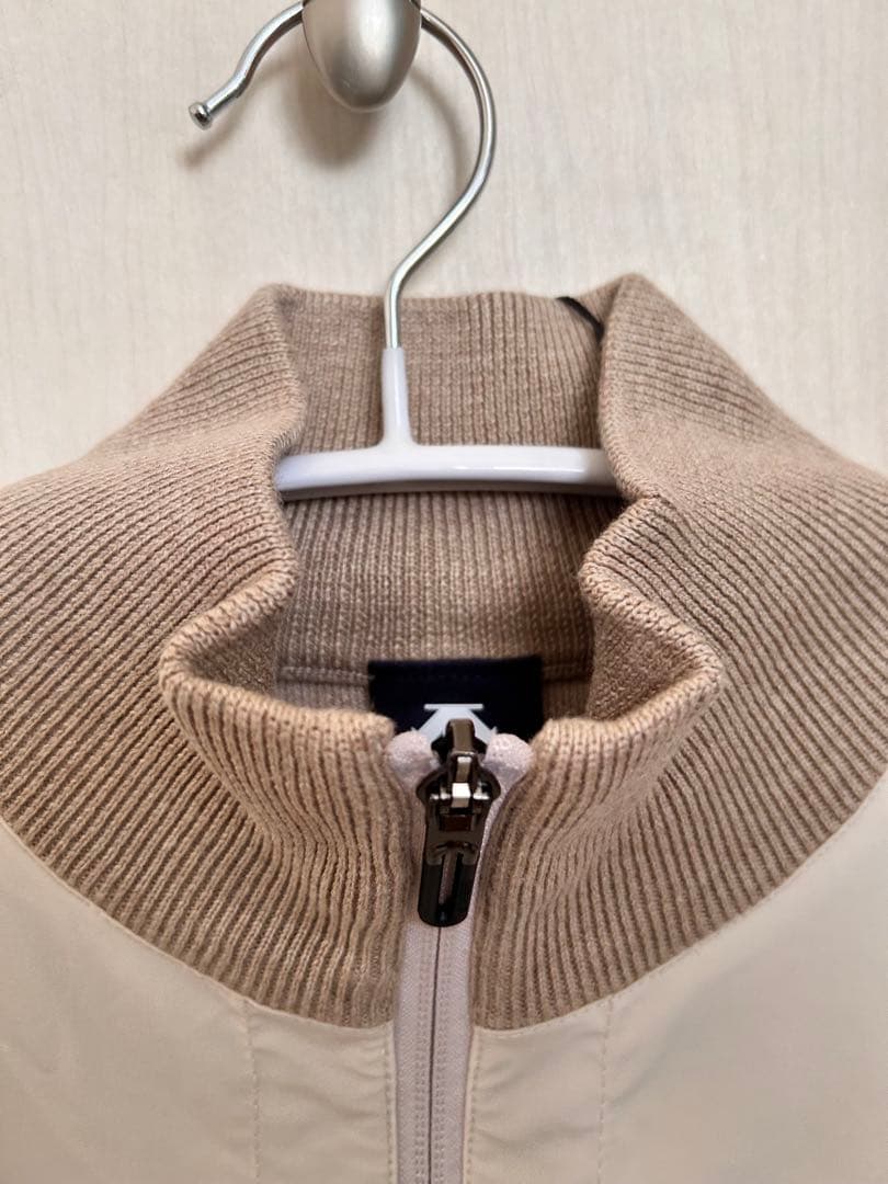 DESCENTE フルジップニットジャケット ホワイト/ベージュ